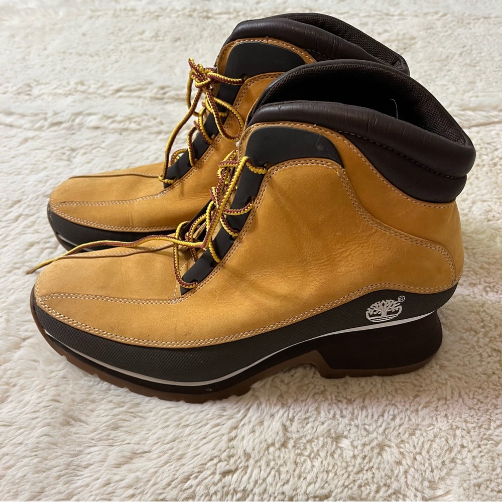 Timberland Wheat and Dark Brown Leather Ankle Boots